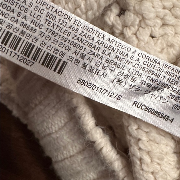 Zara oversized Turtleneck Pom Pom Cable Knit Sweater - Picture 5 of 10
